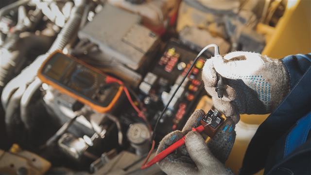 Oto Elektrik Elektronik